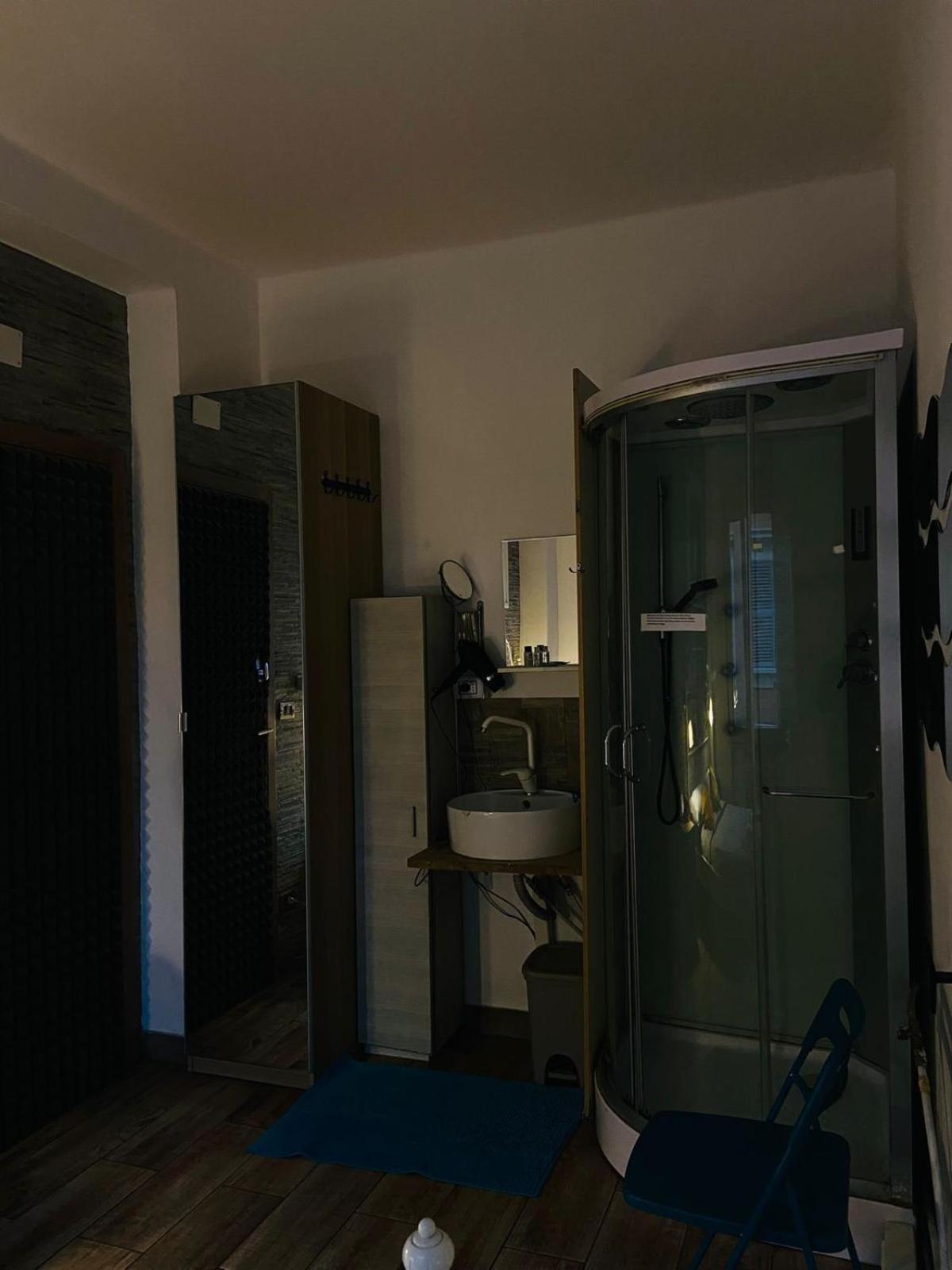 Europe Station Rooms بارما المظهر الخارجي الصورة