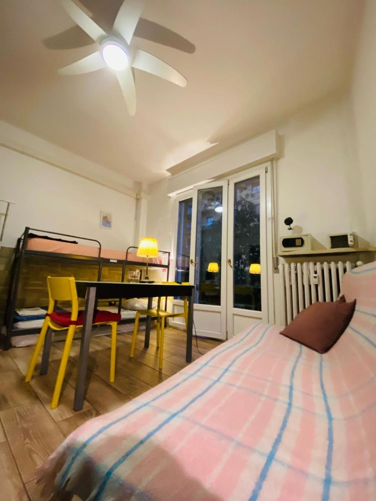 Europe Station Rooms بارما المظهر الخارجي الصورة